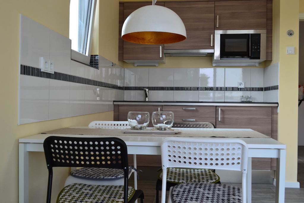 Loft Apartment *
